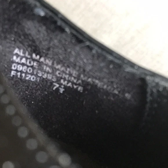 Black “Tuxedo” Heels 7.5M Merona - Picture 5 of 7